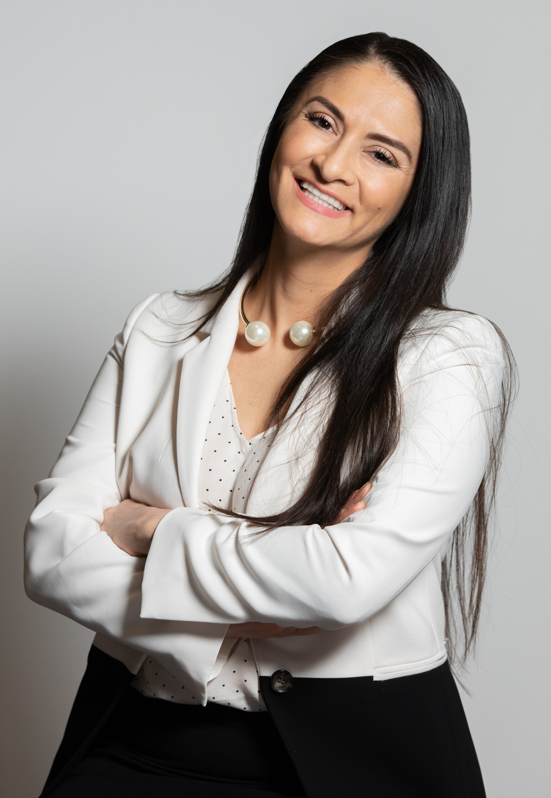 Elizabeth Valenzuela