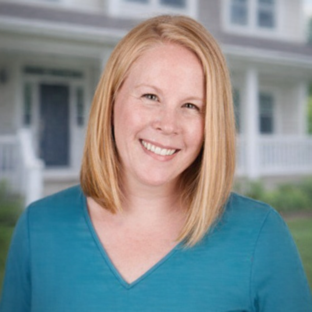 Alexandra Snyder
