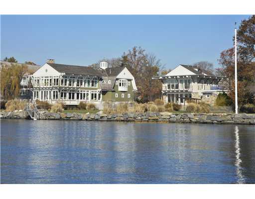 Old Greenwich Luxury Homes
