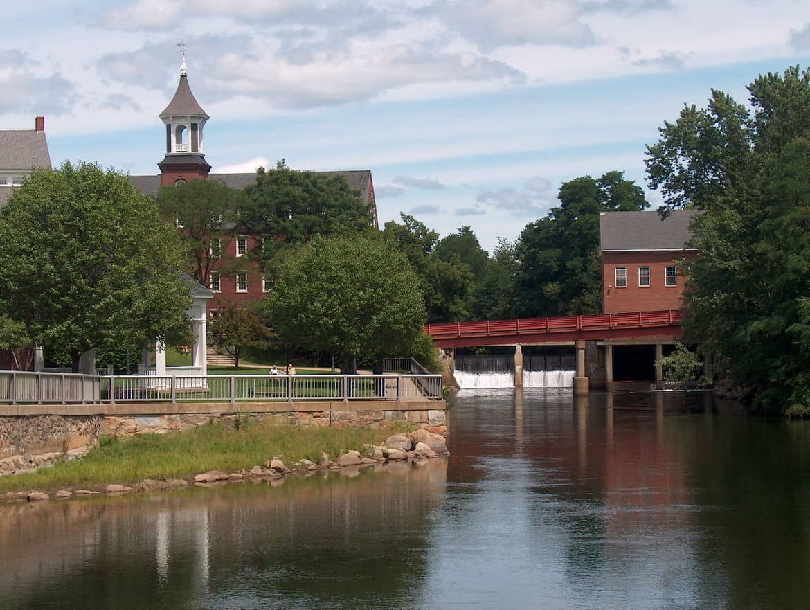 Laconia NH Real Estate