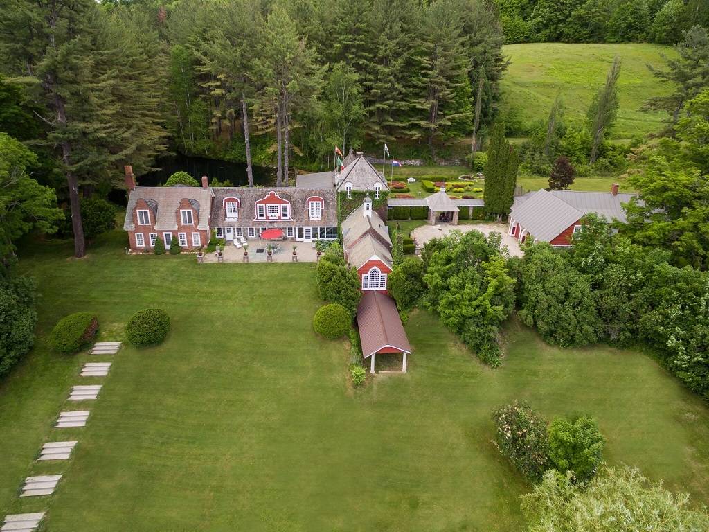 Listings for Maeve Ryan