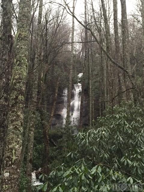 Land for Sale in Sassafras Ridge