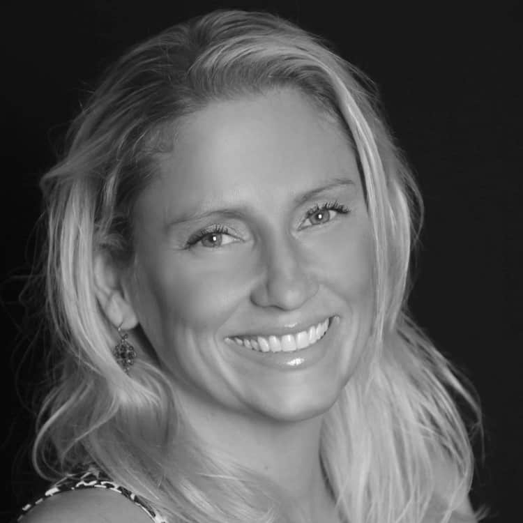 Angela Farrell