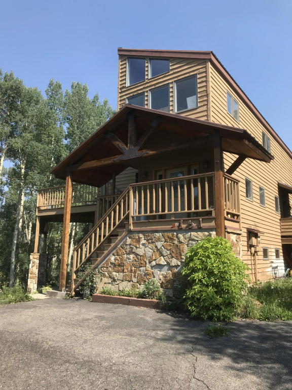 Under $1M