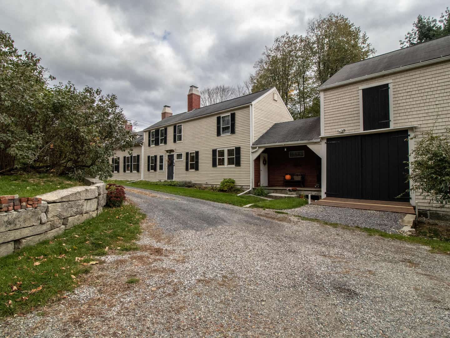 Farmhouses 