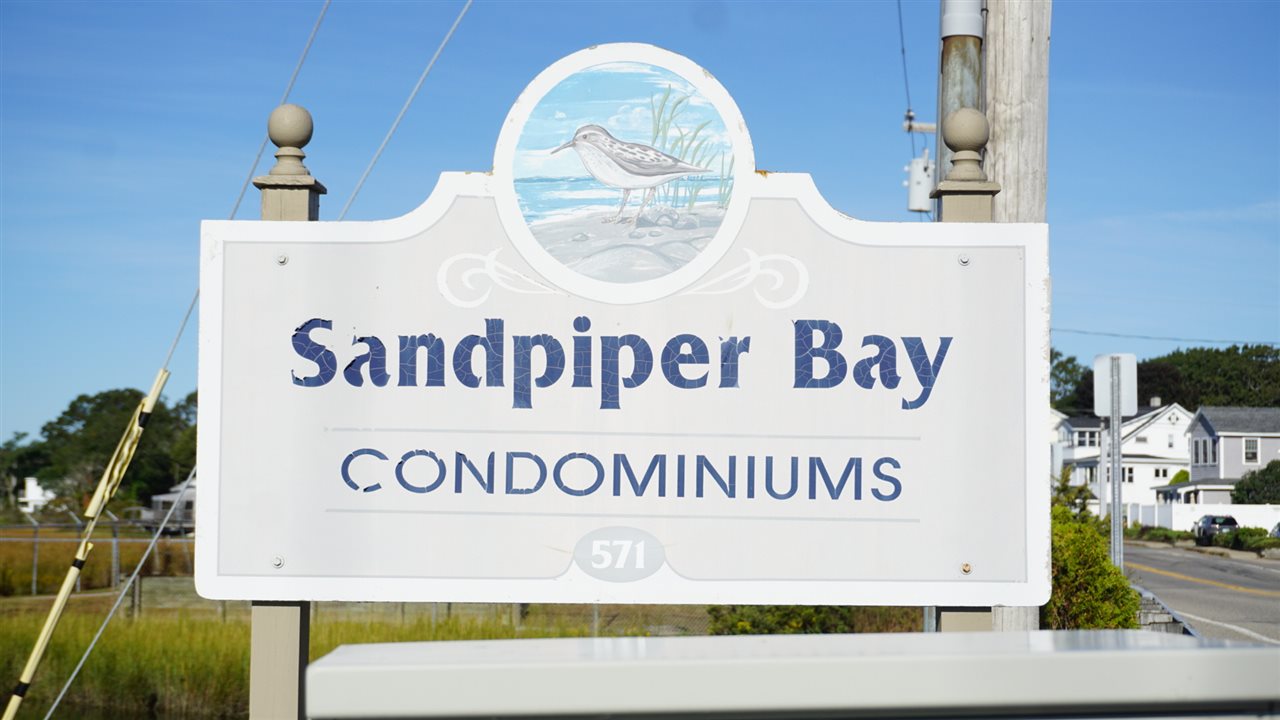 Hampton Condos for sale under $350K