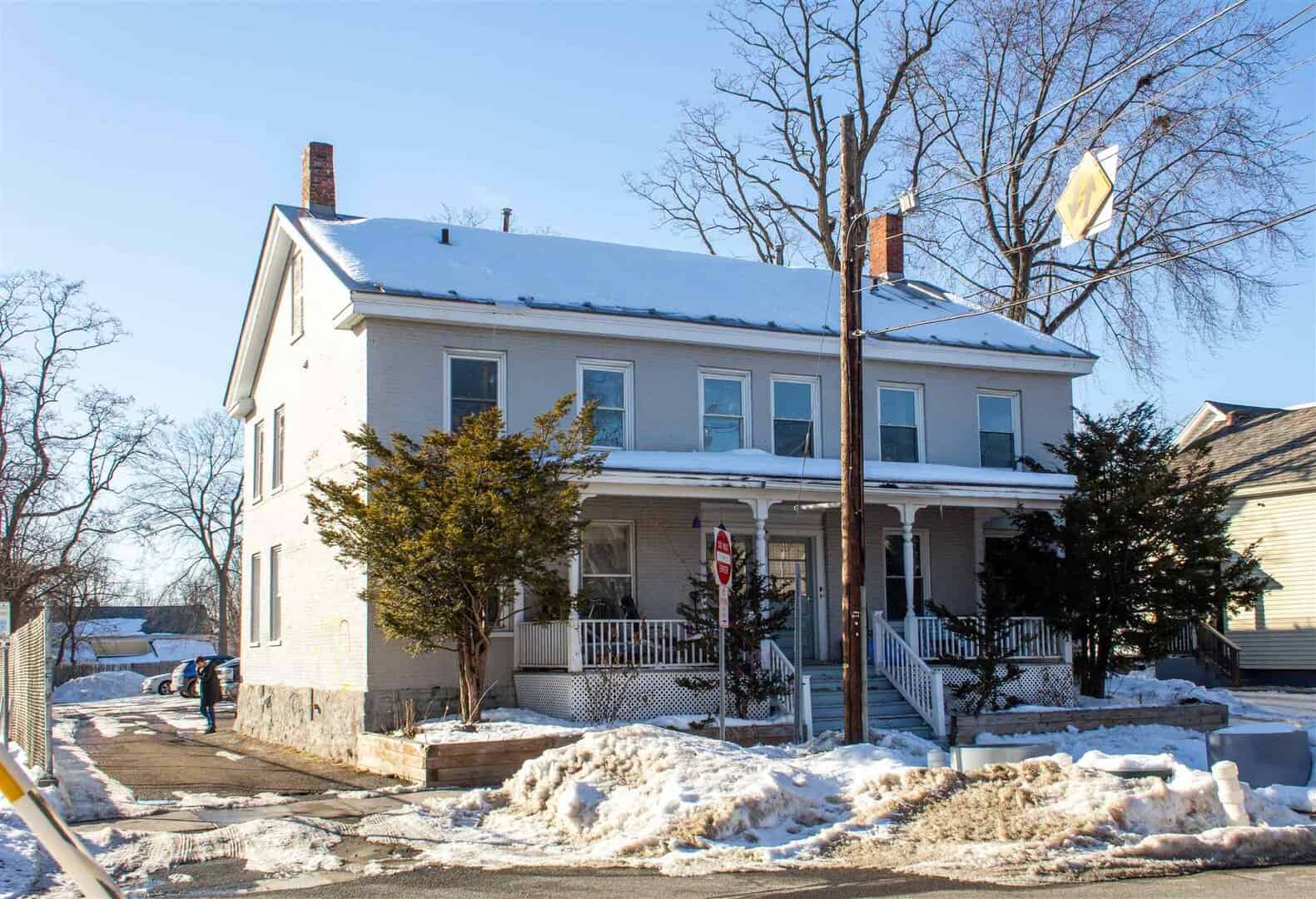 Multi-Family Homes and Duplexes