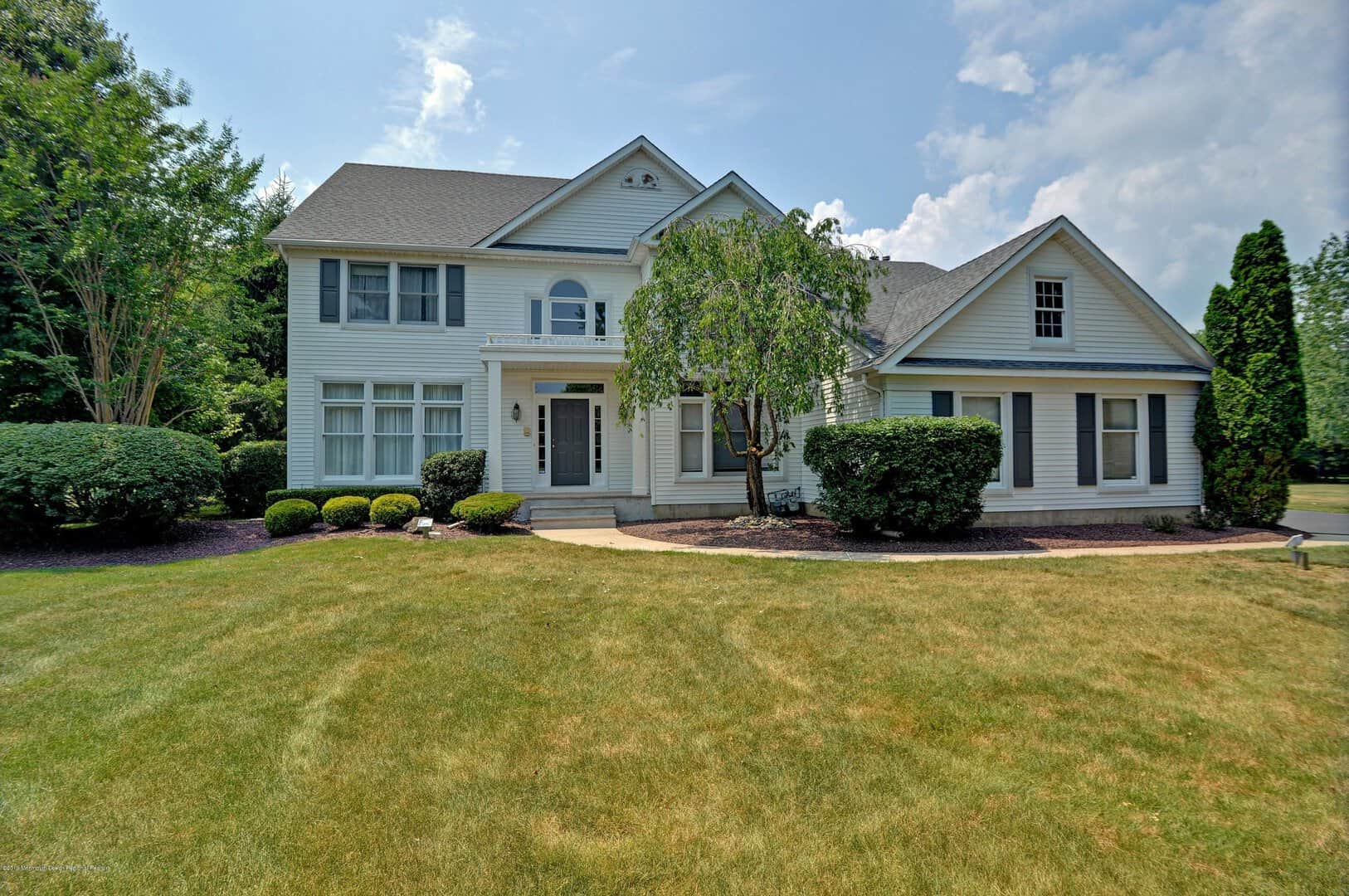 Homes with Virtual Tours