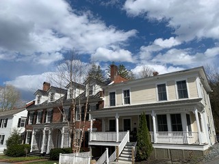 Condo/Townhomes