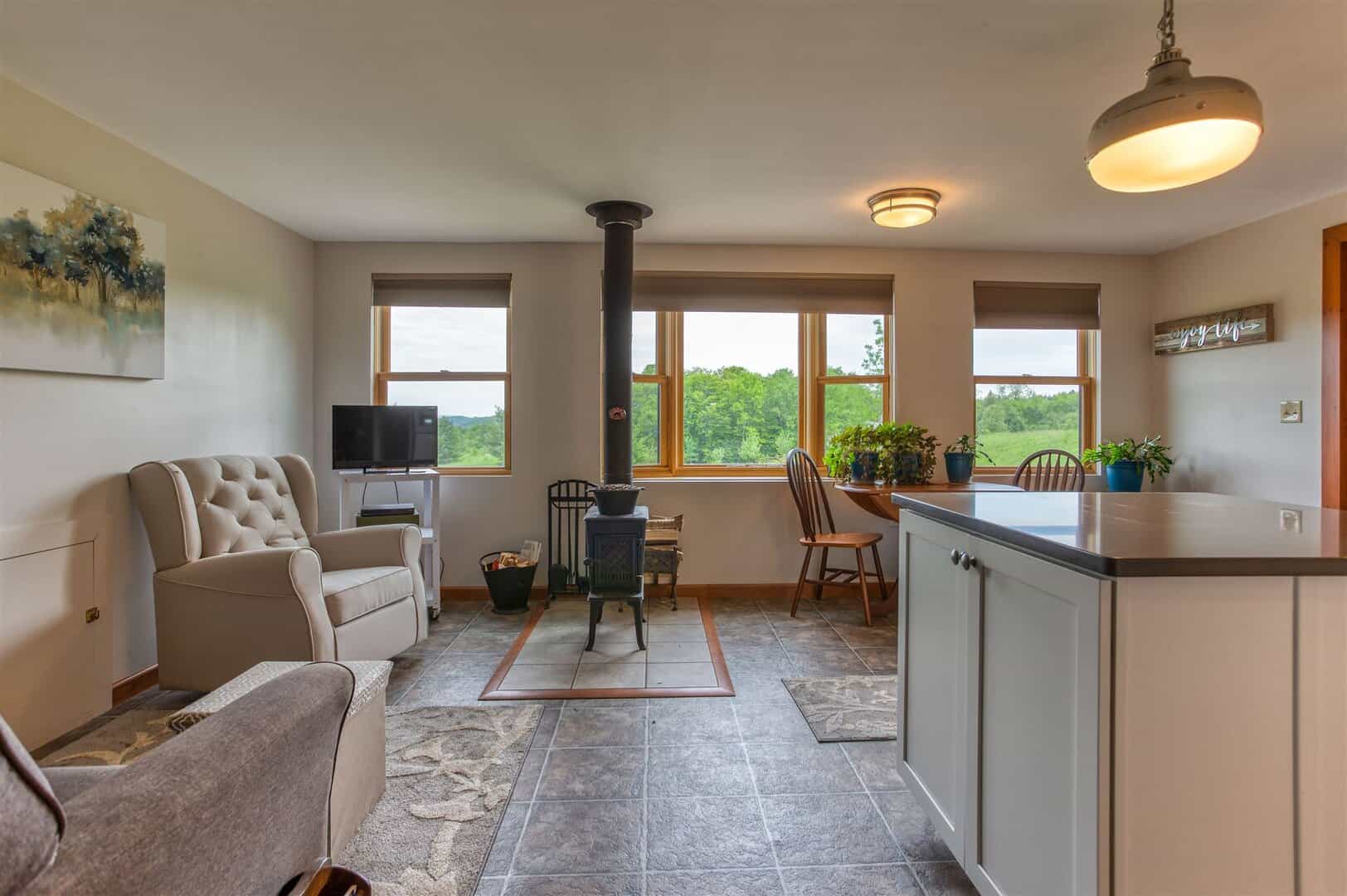 Homes with 1 Bedroom