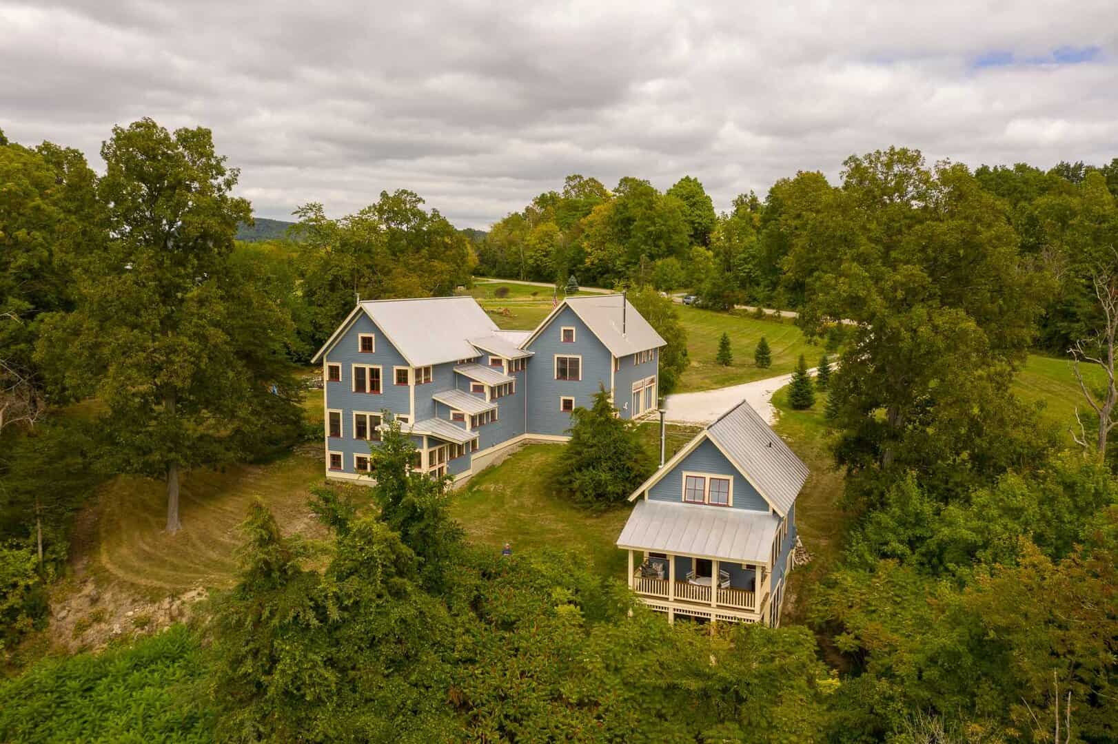 Homes with Virtual Tours