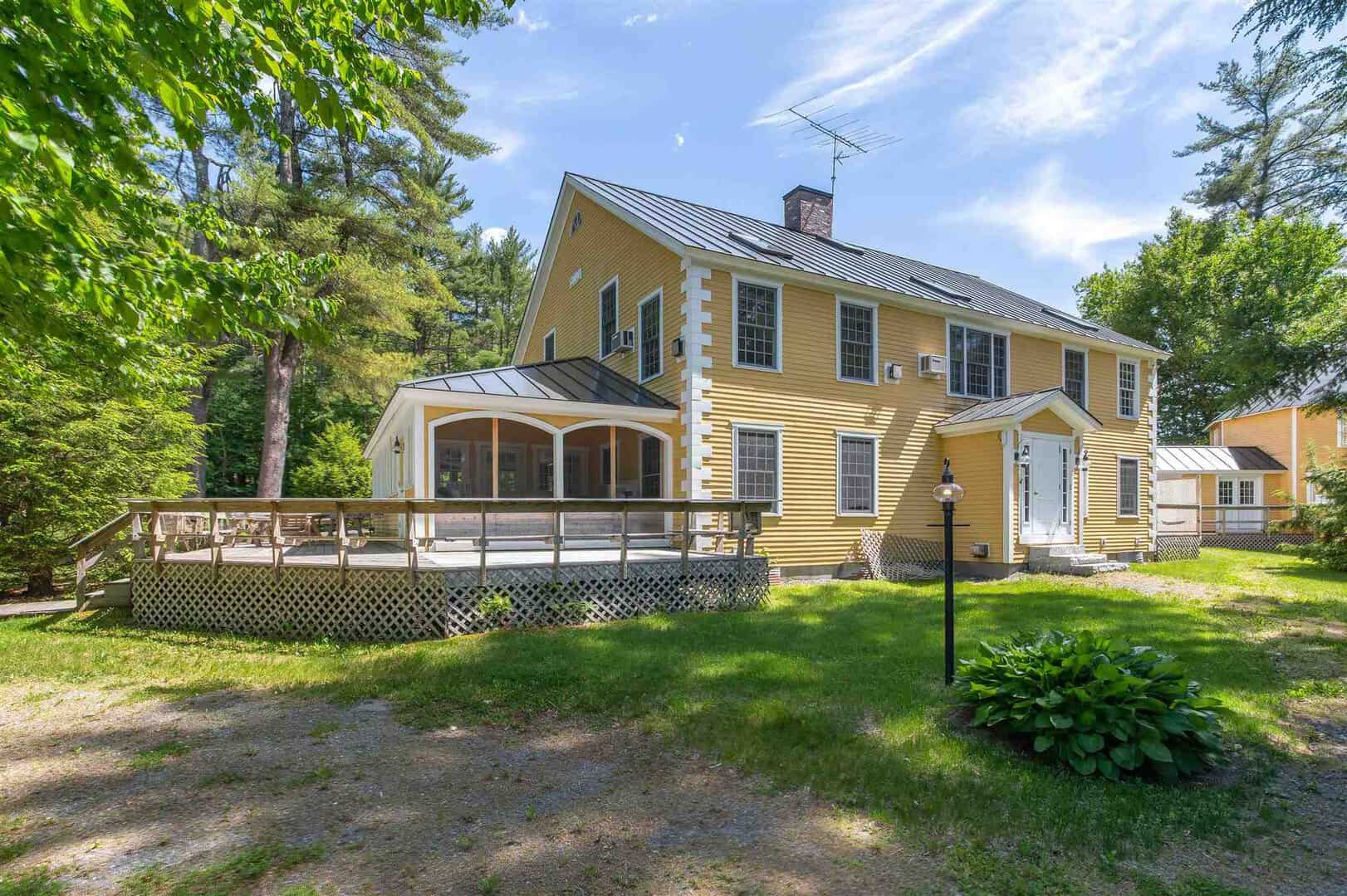 Homes with Virtual Tours