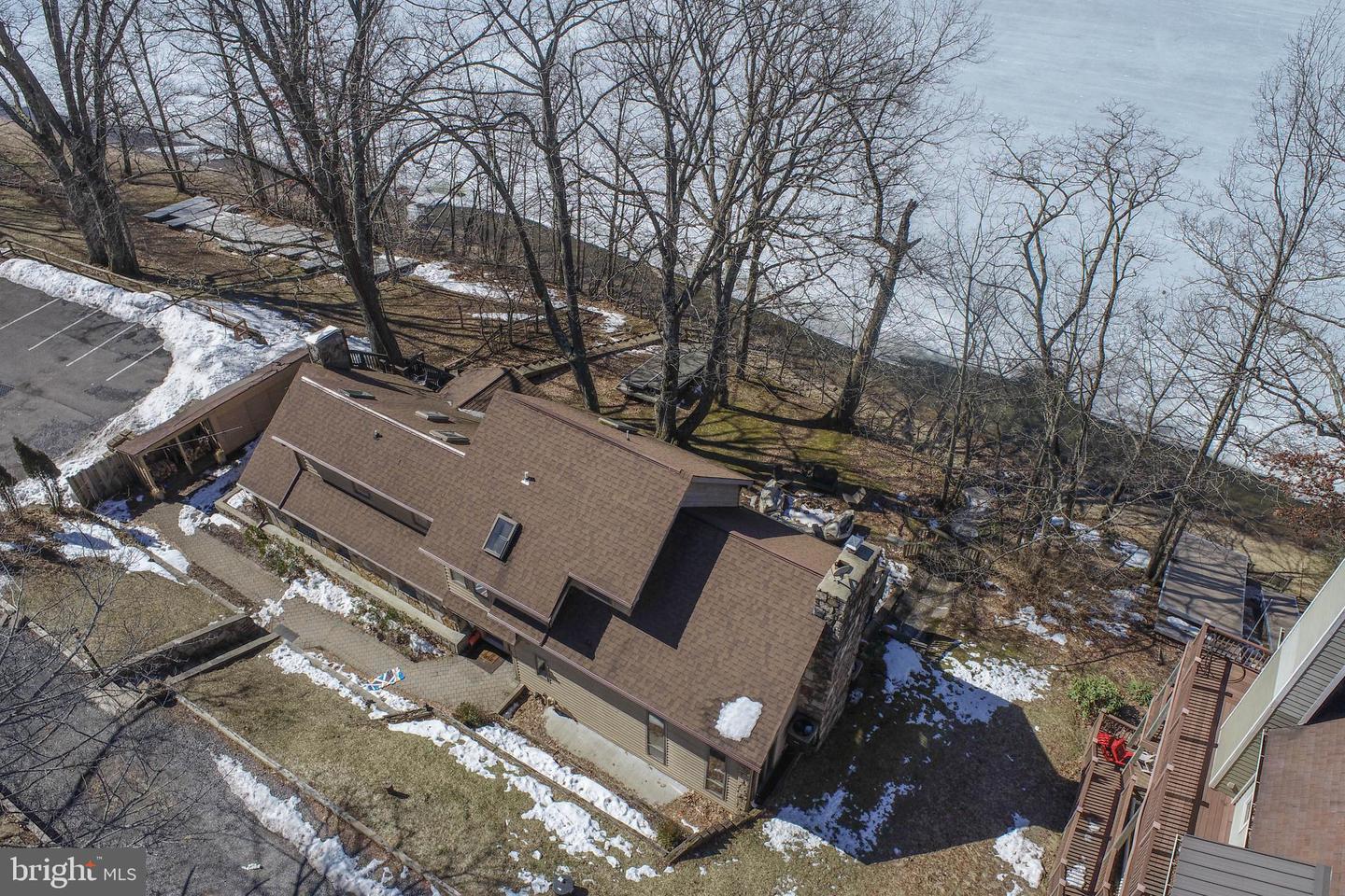 Listings for Russell Bounds