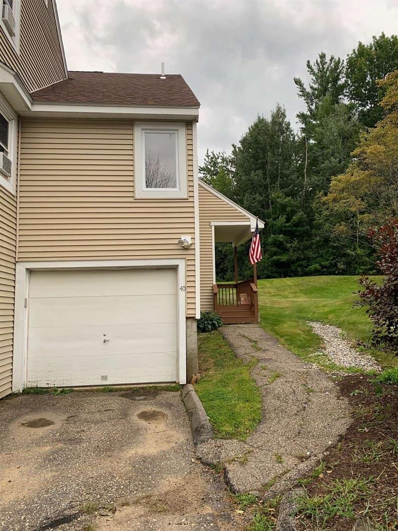 Listings for Nicholas Repp