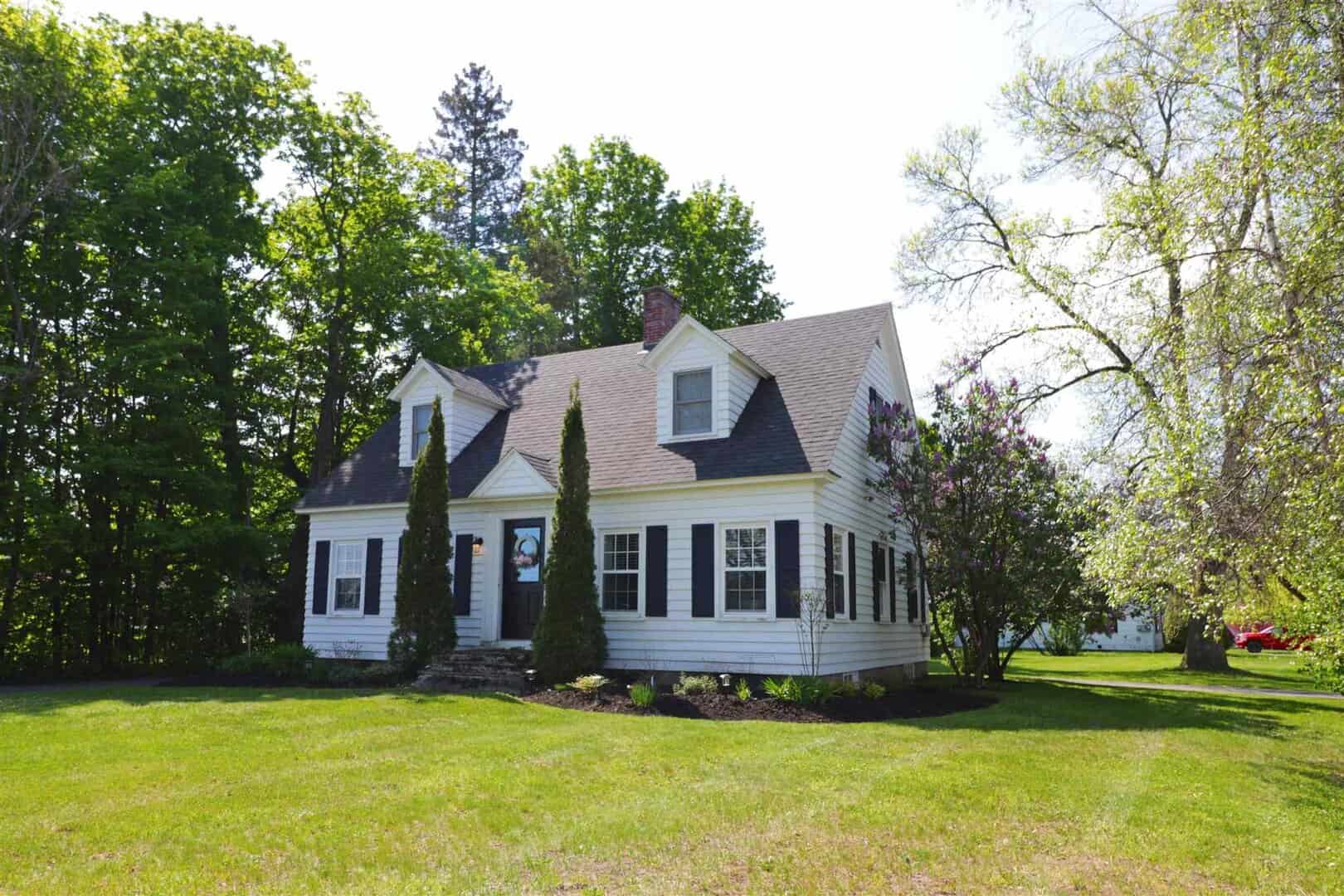 Listings for Megan Maclure