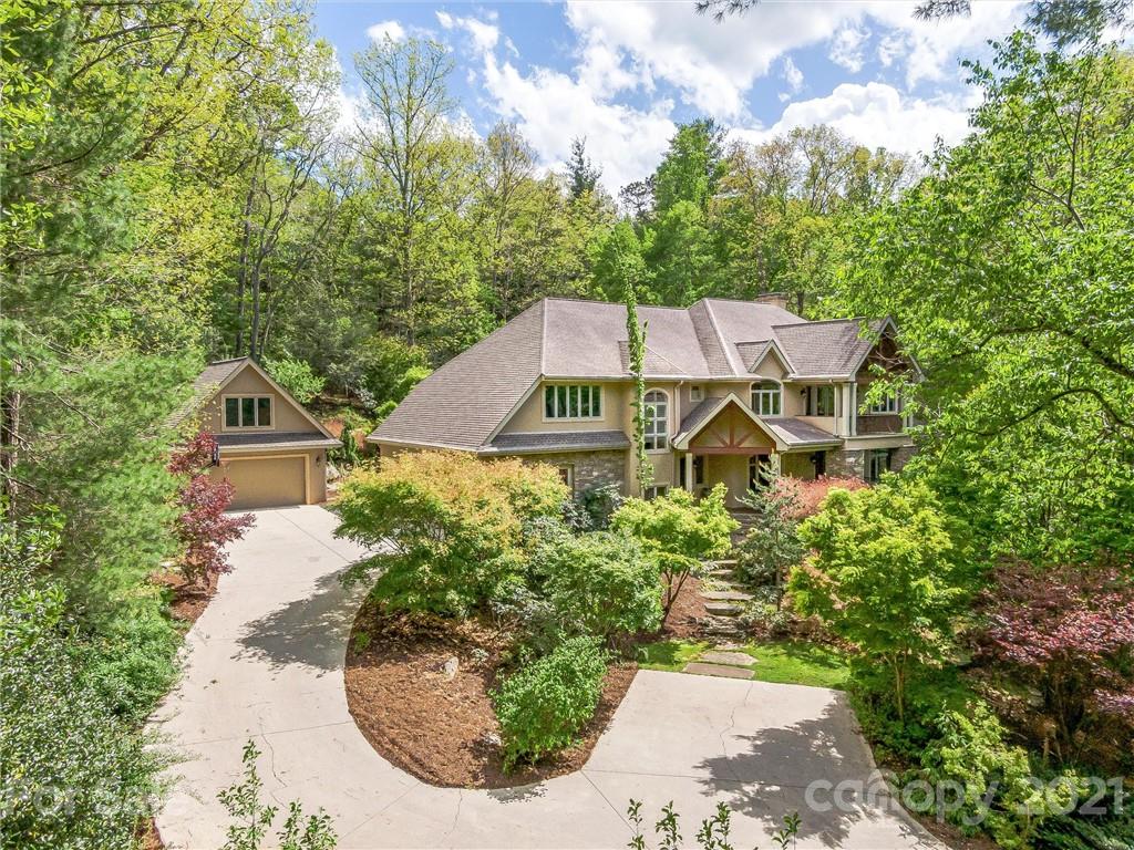Listings for Jo Chandler