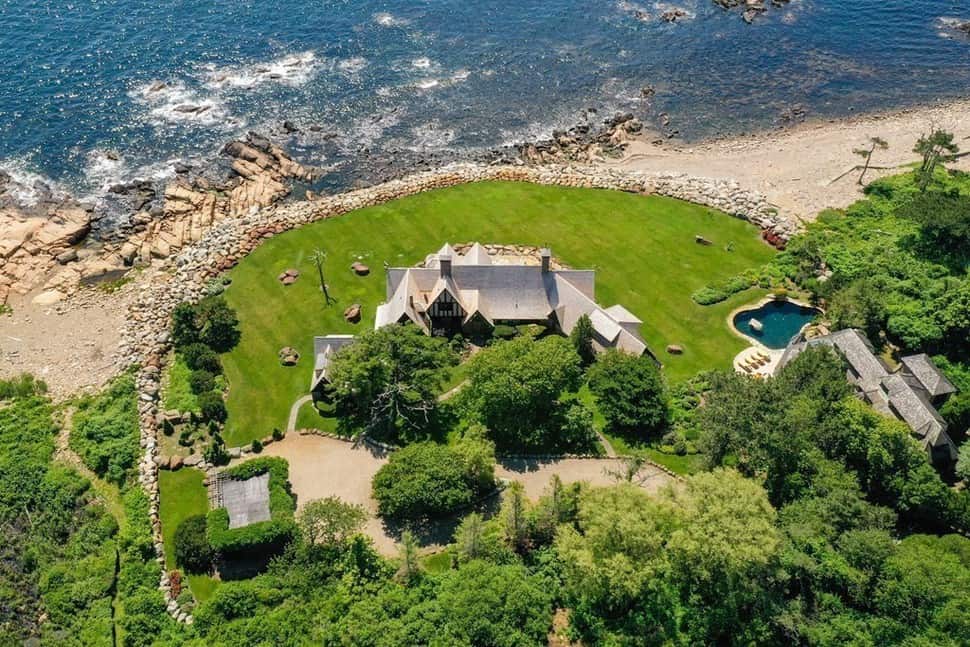 Luxury Homes by Town