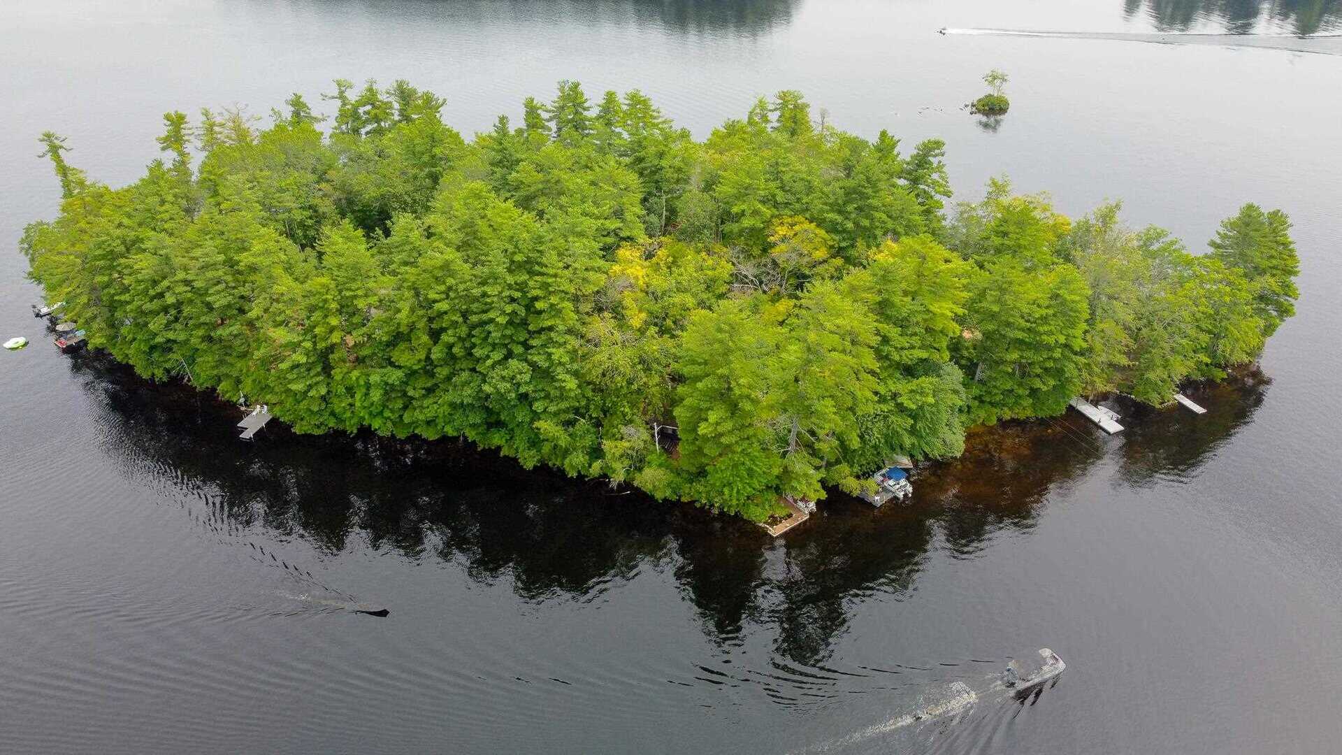 Big Island Pond Real Estate