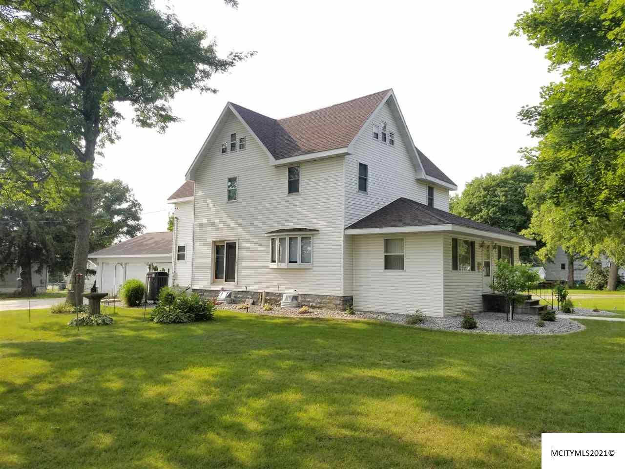 Listings for Cindy Carlson