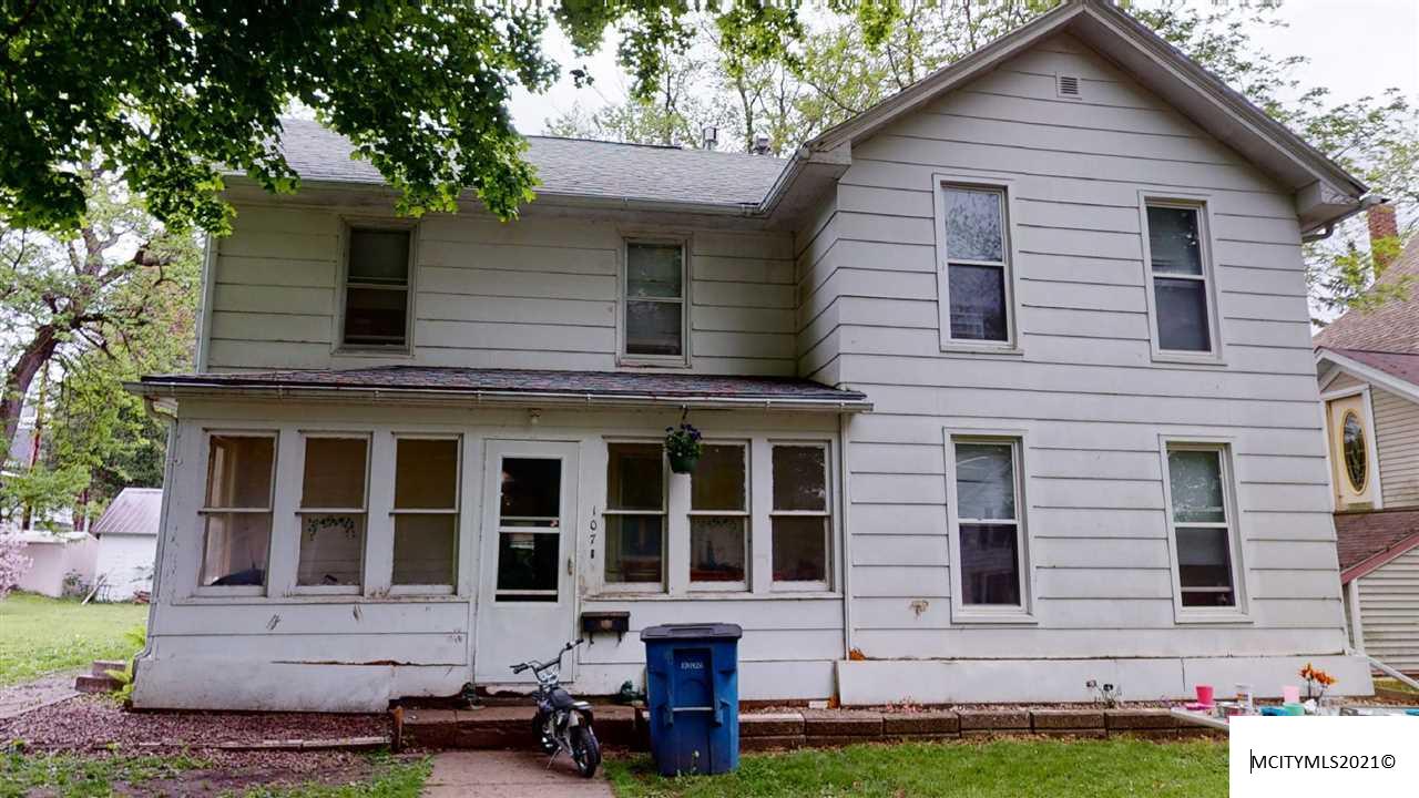 Listings for Mark Dix