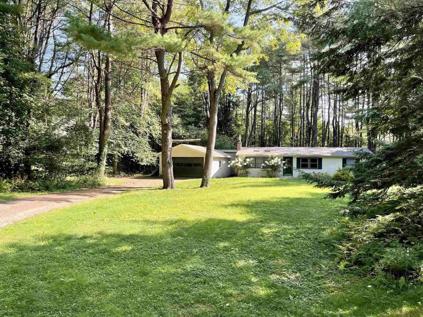Listings for Sam Westelman