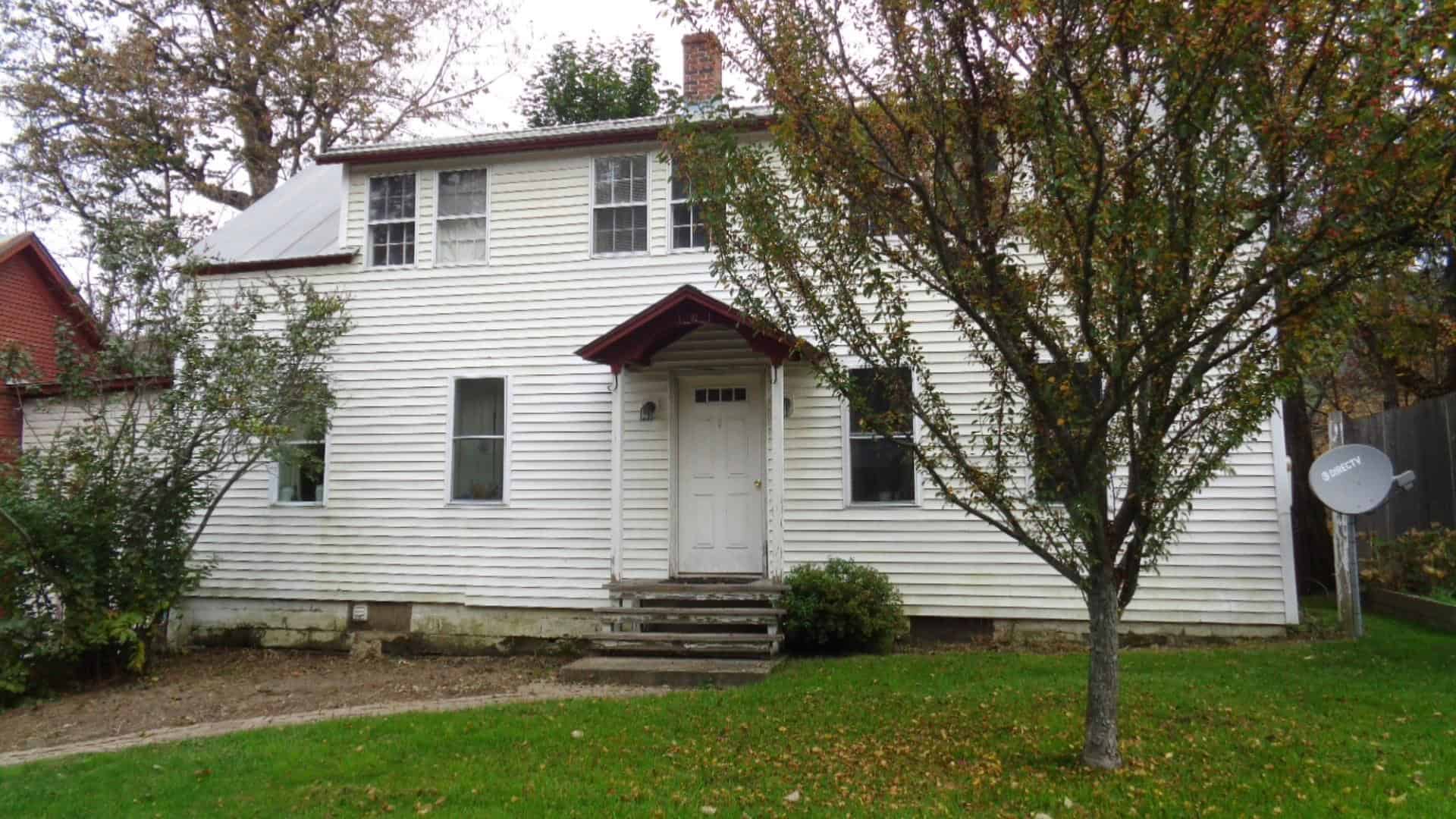 Listings for Suzi Lamson