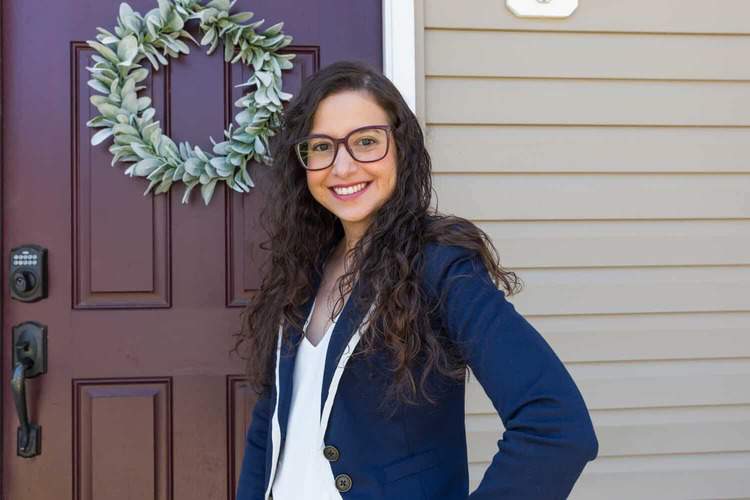 Livia Brow