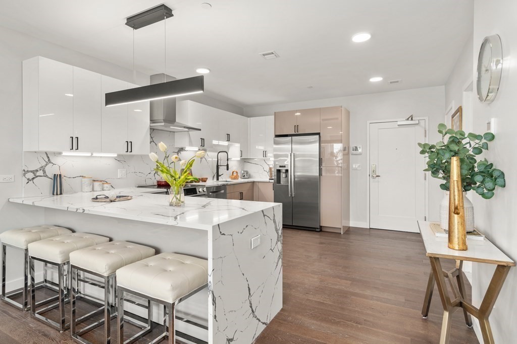 Exclusive Rental Listings