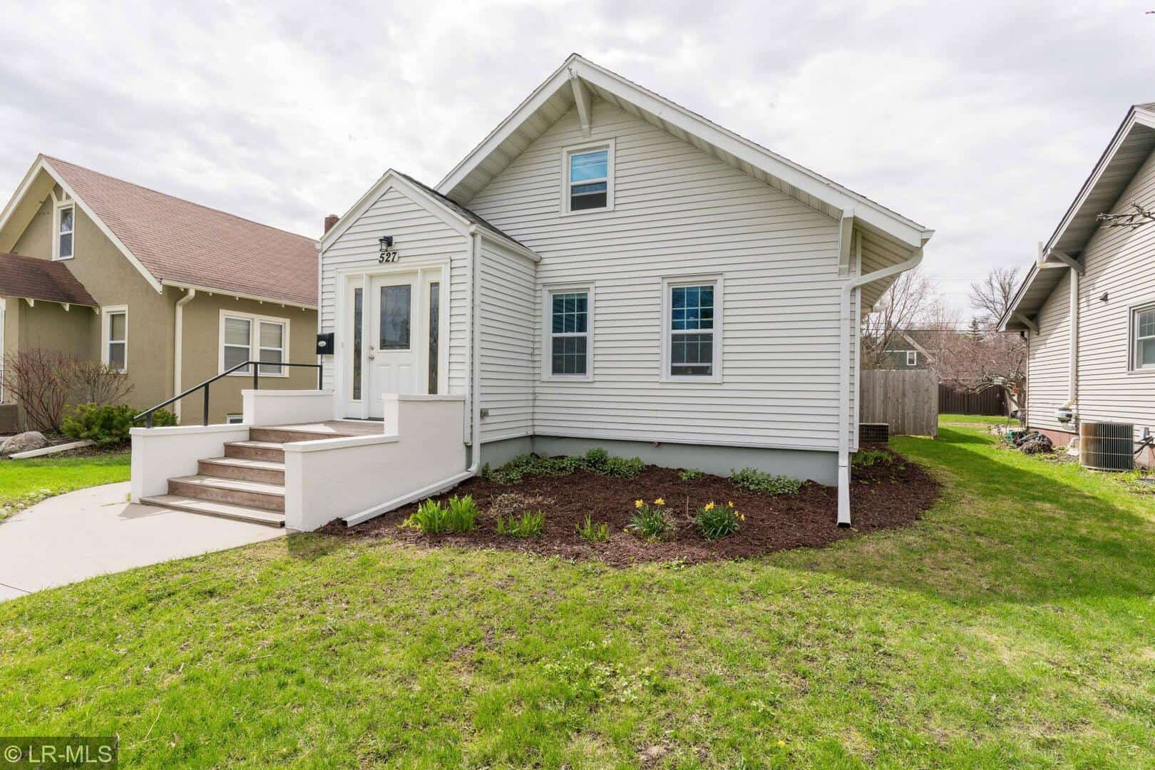 Listings for SARAH HOUSE