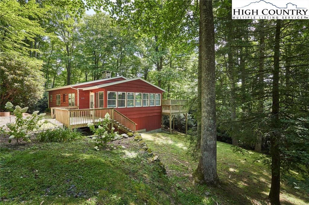 Listings for Robert Novacek