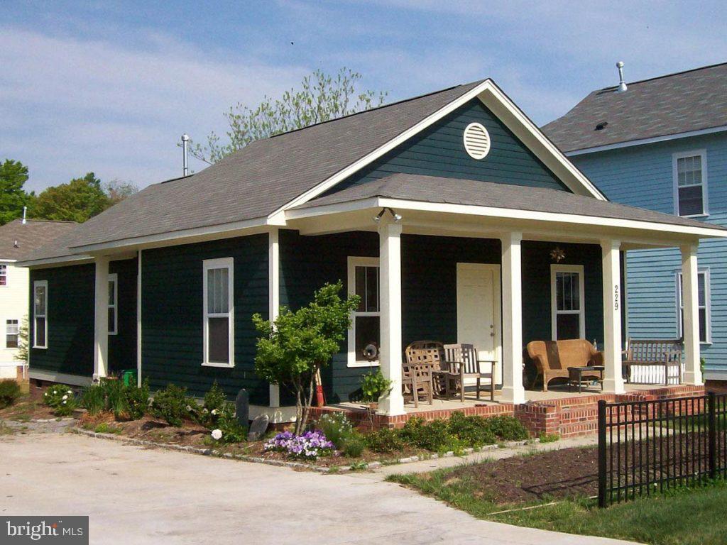 Listings for Karen Click
