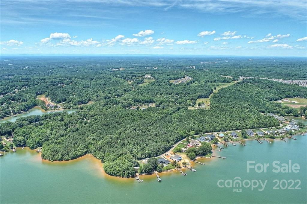 Listings for George Zourzoukis