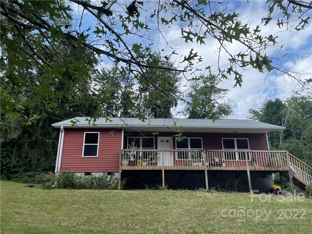Listings for Ginger Barnes