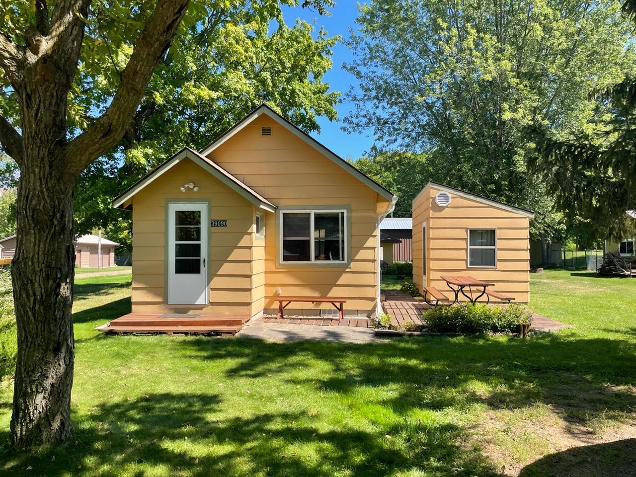 Listings for BRIANNE MCCLELLAN