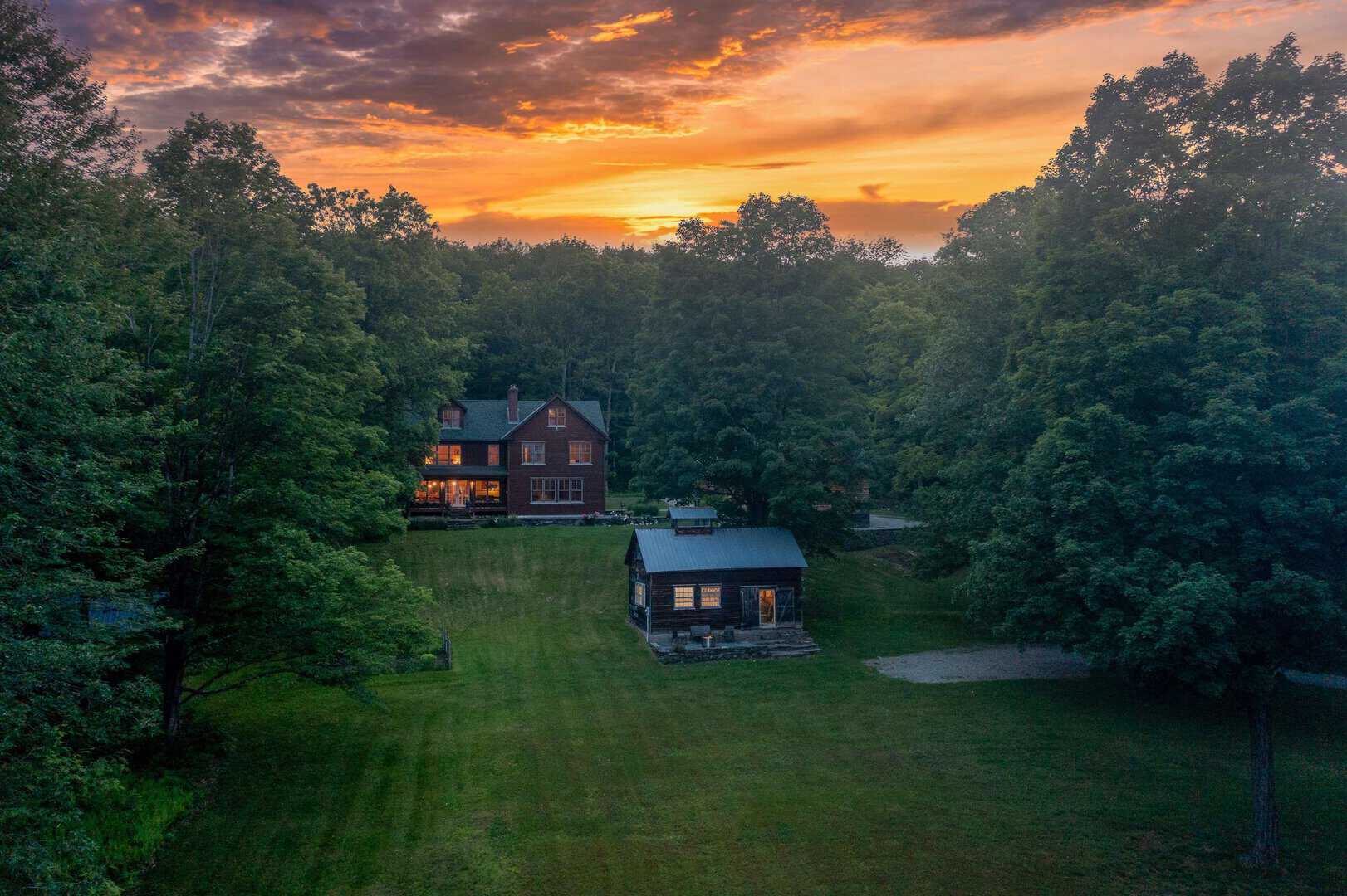 Homes with Virtual Tours