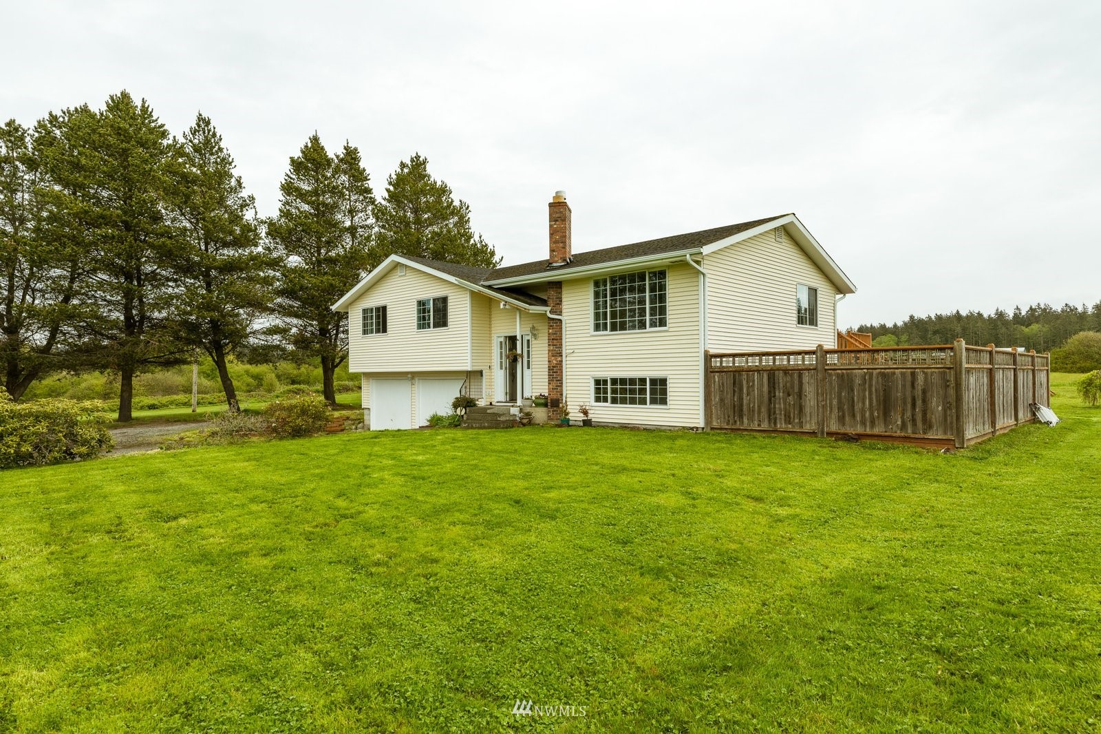 Listings for Lisa Anderson