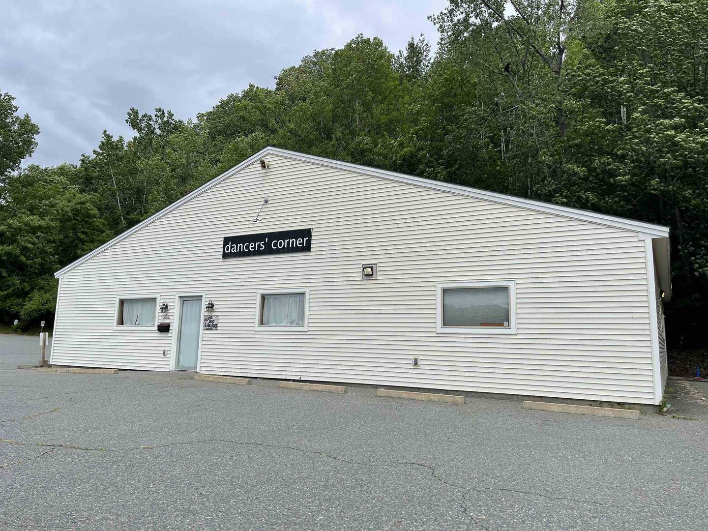 Hartford VT Commercial Real Estate for Sale