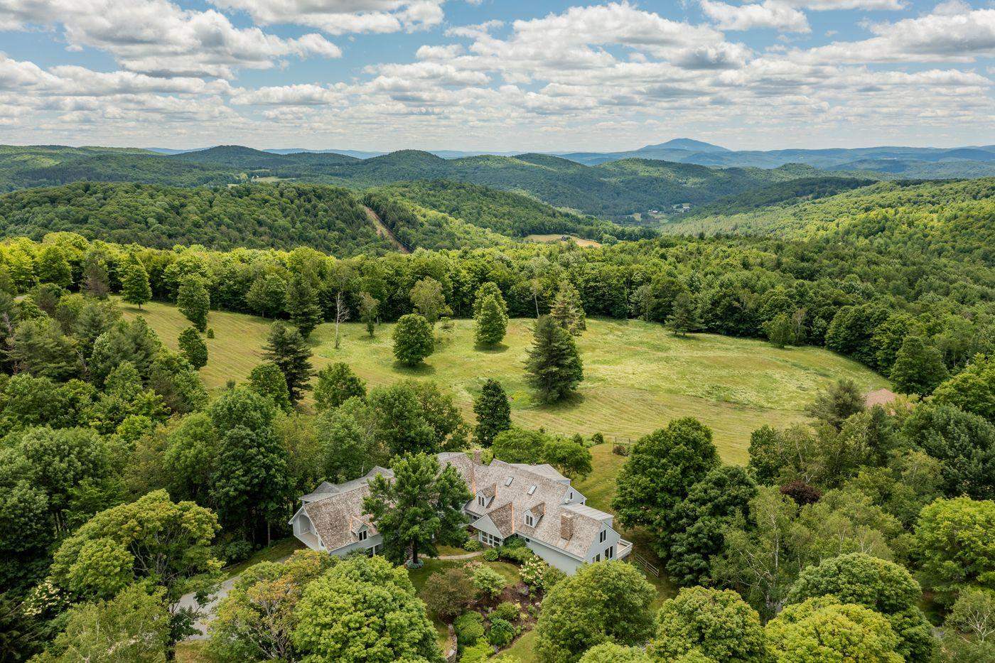 Pomfret VT House Real Estate for Sale