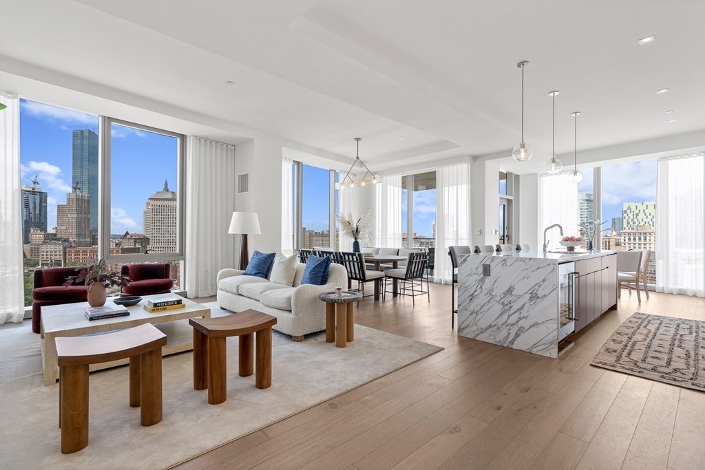 100 Shawmut