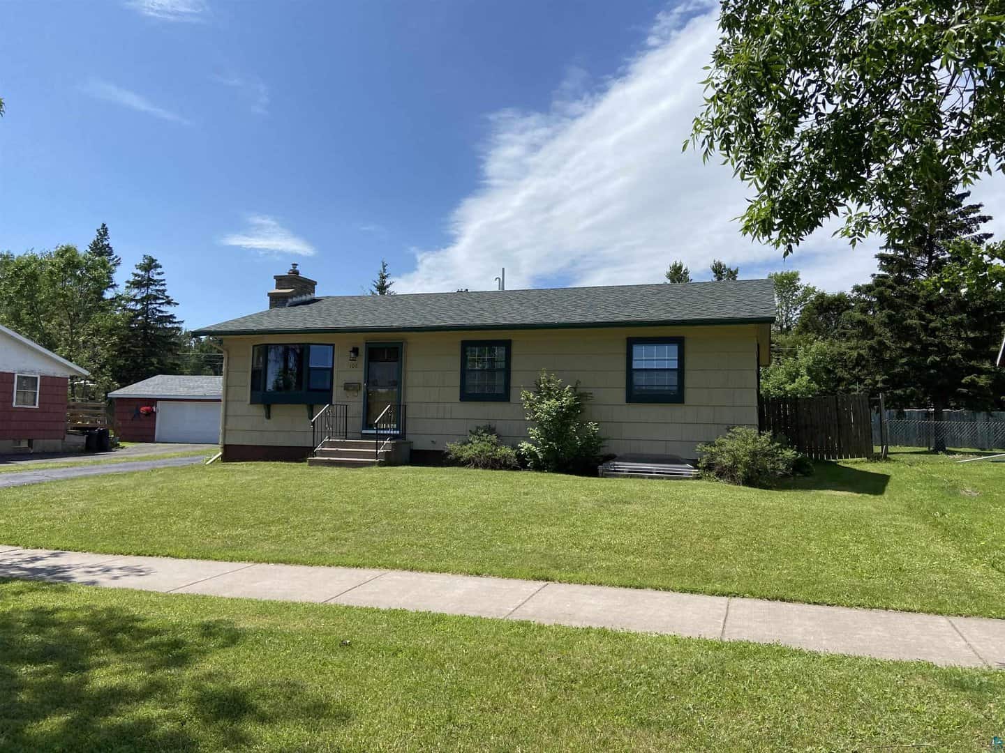 Listings for Crystal Peterson
