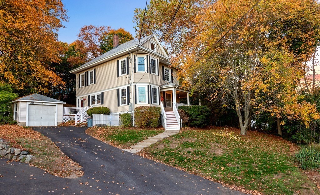 Listings for Kimberly Manzon