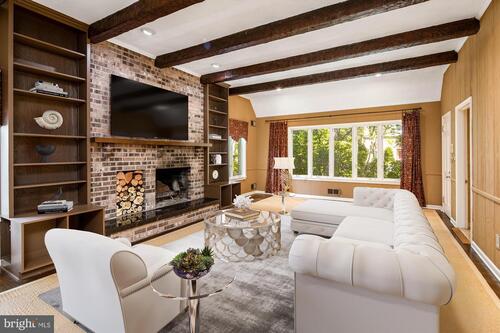 Listings for Craig Powell