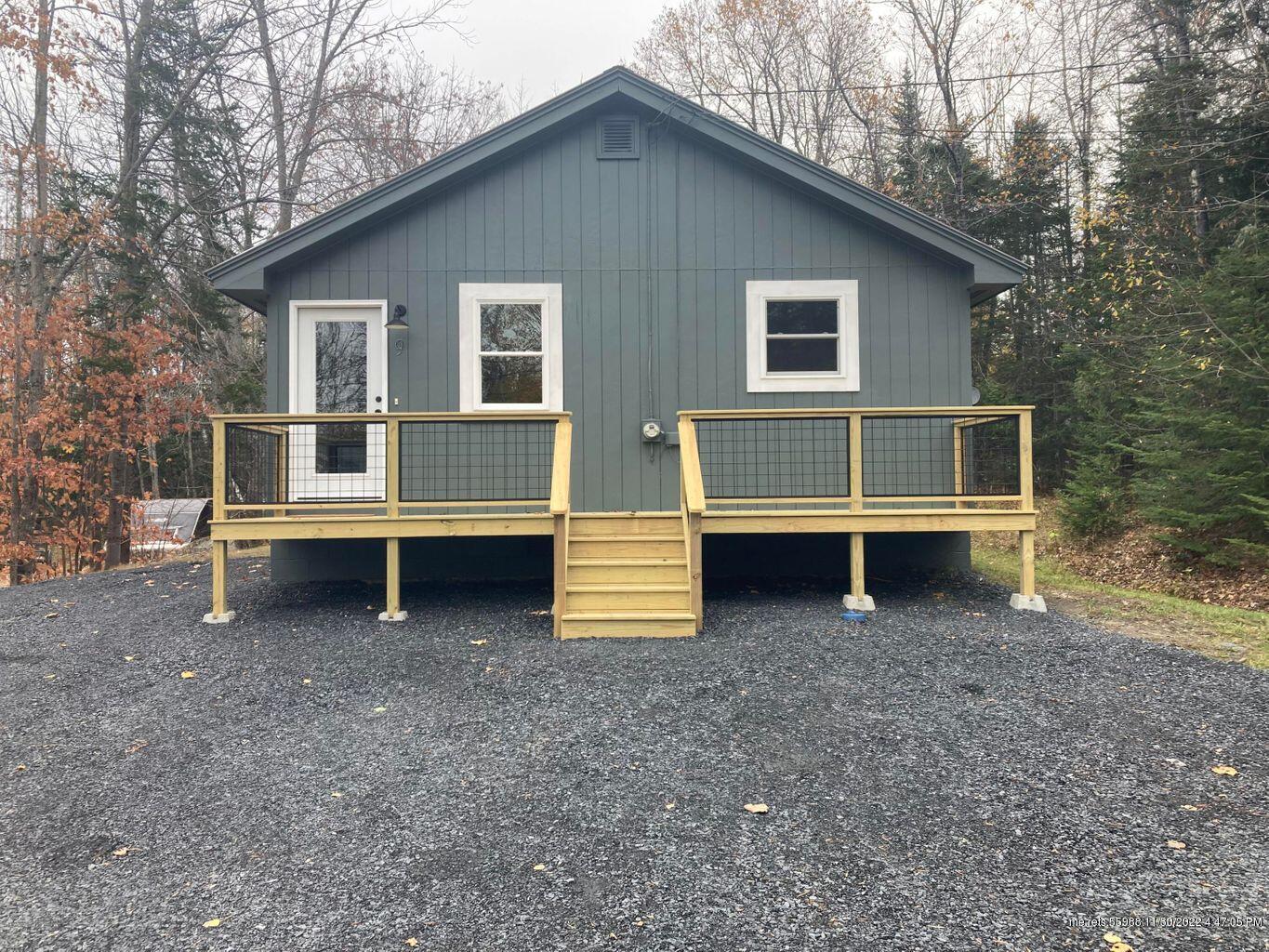 Listings for Lindsey Botello