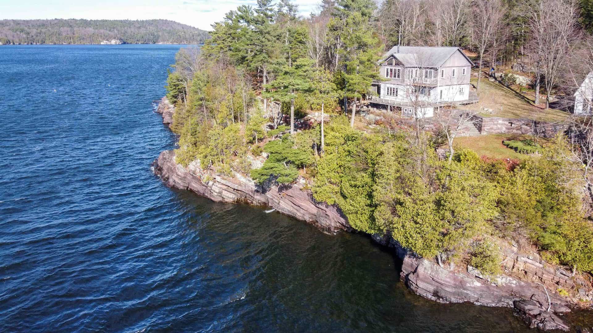 Lakefront Homes