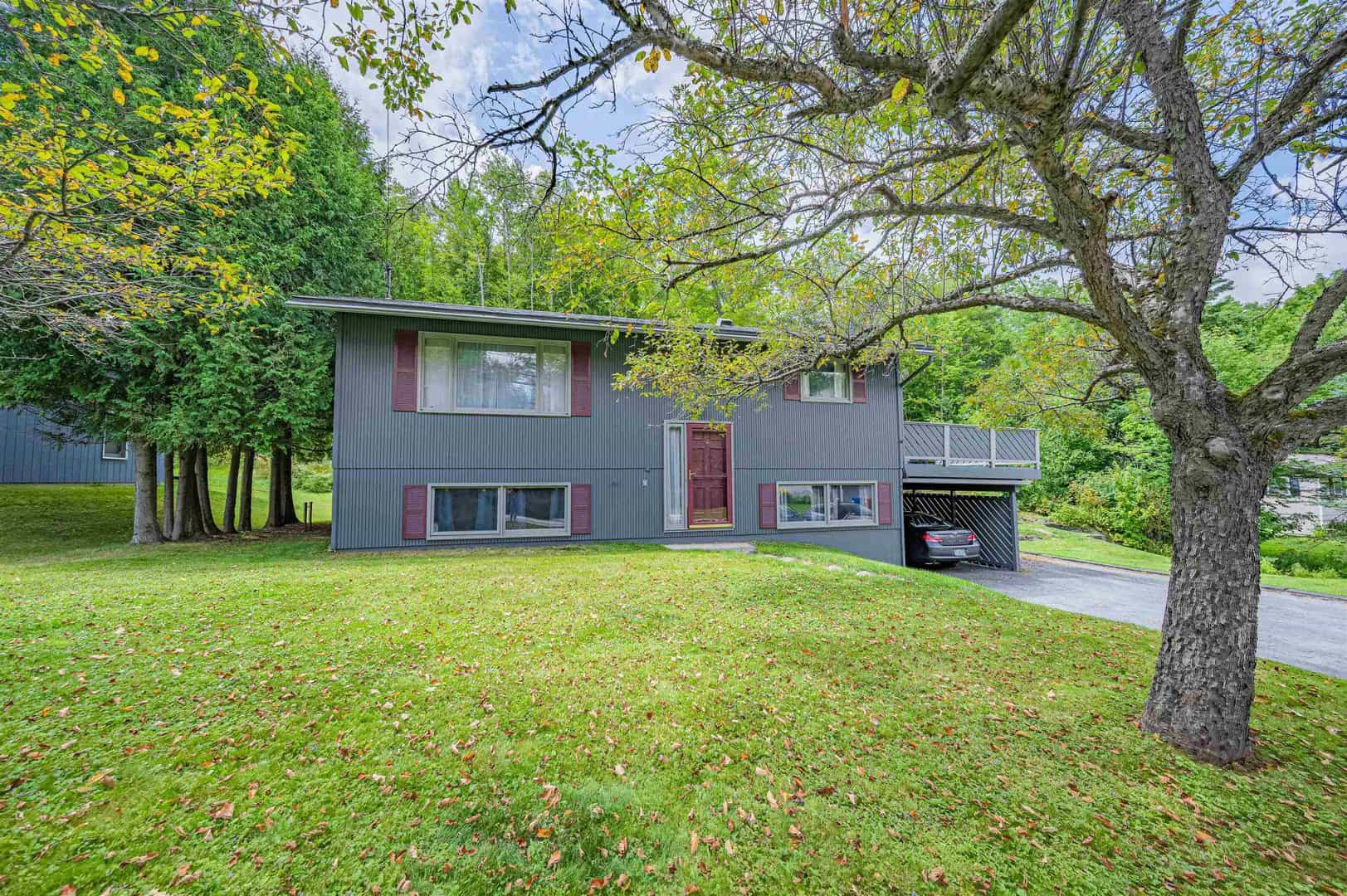 Listings for Jacob Goss