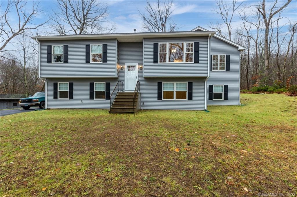 Listings for Anne Newmyer