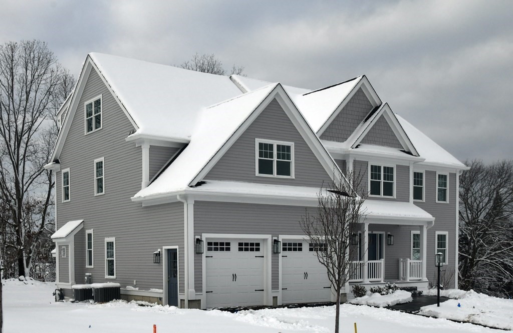 Single-Family Homes Over $1M in Woburn MA