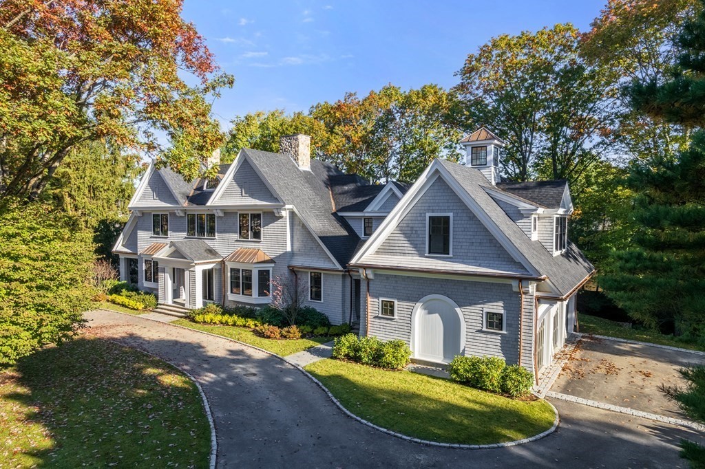 Open Houses in Wellesley MA
