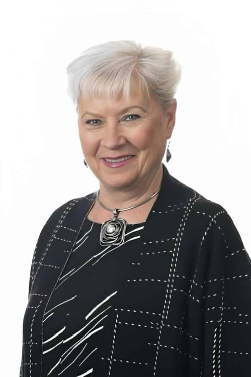 Elizabeth Johns