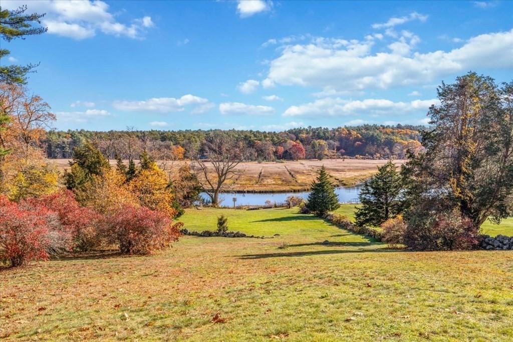 Waterfront Homes for Sale in Norwell MA